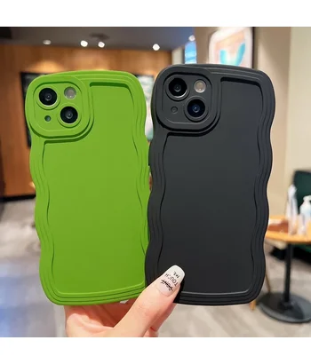 Силиконовый чехол "Candy Wavy" для Apple iPhone 15 Зеленый Силиконовый чехол "Candy Wavy" для Apple iPhone 15 Зеленый