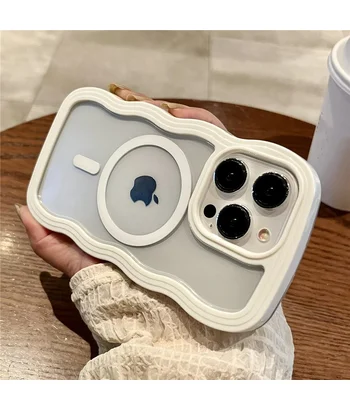 Силиконовый чехол "Wavy Lines" with MagSafe для Apple iPhone 15 Pro Max Белый Силиконовый чехол "Wavy Lines" with MagSafe для Apple iPhone 15 Pro Max Белый